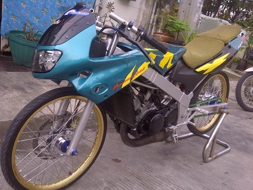 ขาย LS สภาพเต็มซิ่งๆๆมีของแต่ง ลูกแกรมม่า ทำเต็ม หรีด4เดิม ราคา 19500 เข้ามาดูกันก่อน