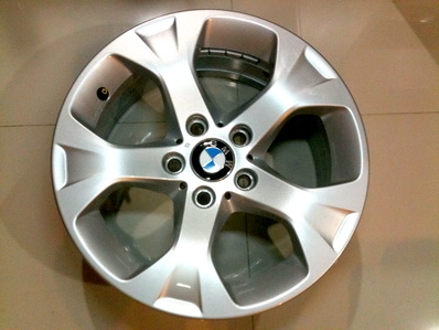 แม็กซ์ใหม่ BMW ขนาด 17 นิ้ว 5รู 120 ถอดจากรถป้ายแดงครับ สภาพไม่มีรอย ใหม่ทุกวง ทั้งด้านหน้าด้านหลัง แม็กซ์ใหม่ BMW ขนาด 17 นิ้ว 5รู 120 ถอดจากรถป้ายแดงครับ สภาพไม่มีรอย ใหม่ทุกวง ทั้งด้านหน้าด้านหลัง