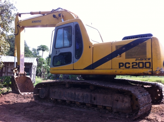 ขายรถแบคโฮ KOMATSU PC-200-6 เอกสารใบอิมวอย ราคาถูก สนใจโทร