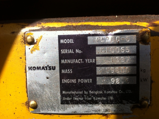 ขายรถแบคโฮ KOMATSU PC-200-6 เอกสารใบอิมวอย ราคาถูก สนใจโทร