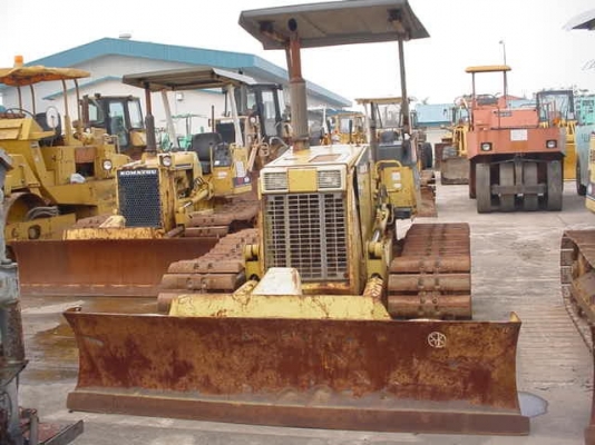รถดันKOMATSU D20P-7 รถเก่าญี่ปุ่นแท้ ไม่ใช้งานในไทย