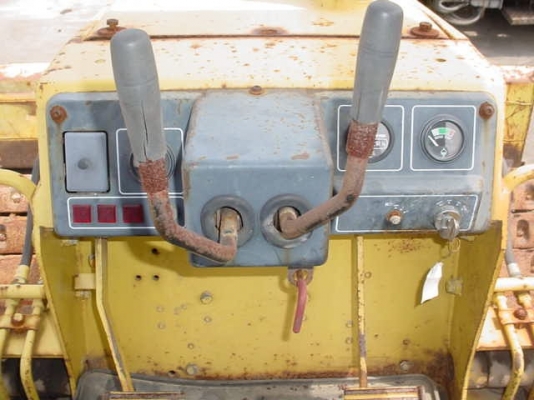 รถดันKOMATSU D20P-7 รถเก่าญี่ปุ่นแท้ ไม่ใช้งานในไทย