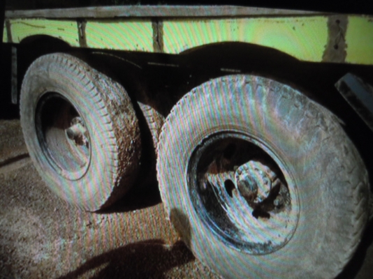 ขายรถเทเลอร์บรรทุกรถแบคโฮ ISUZU จัมโบ่ 2 เพลาเครื่อง 260 แรงช่วงล่างใหญ่เครื่องดีคัสซีสวยทะเบียนเต็มเป็นท้ายลาดแล้ว