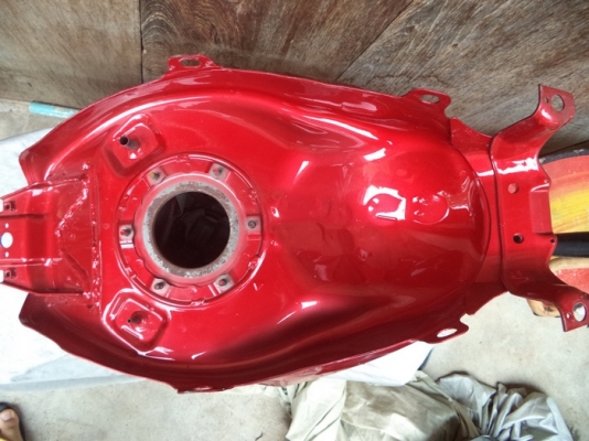 ถังน้ำมัน cbr 250 ถังน้ำมัน cbr 250