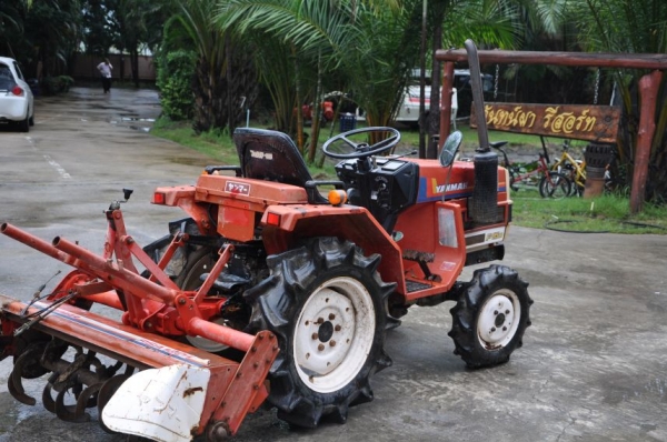 ขายรถไถYANMAR F15D ขับ4ล้อ พร้อมโรตารี่ สภาพสวยเดิมจากญี่ปุ่น 85,000 เท่านั้น!!