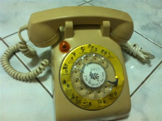 โทรศัพท์บ้าน แบบโบราณ 290 บาท รับเข้าได้อย่างเดียว โทรออกไม่ไดครับ
