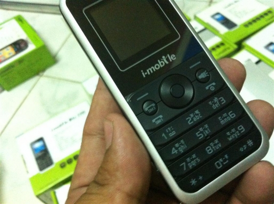 ขายถล่มราคามือถือของใหม่ 2 ซิม ถ่ายรูป MP3 FM SD การ์ด ไฟฉาย 450 บาท ส่งฟรี