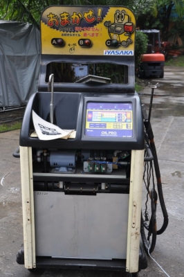 เครื่องเปลี่ยนถ่ายน้ำมันเครื่อง i yasaki สภาพสวยเดิมจากญี่ปุ่นยังไม่เคยใช้ในไทย 19,000 เท่านั้น!!