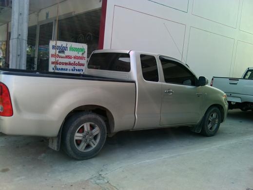 ขายตัด toyota vigo 2.5 E 2006