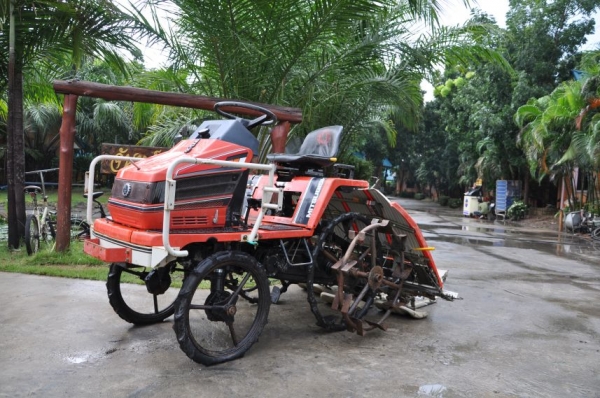 ขายรถดำนานั่งขับ(เดินในนา) MITSUBISHI สภาพสวยเดิมจากญี่ปุ่นยังไม่เคยใช้ในไทย 39,000 เท่านั้น!!