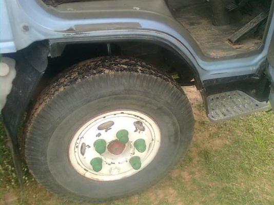 ขายNPR66LX5-T120 ฝาขาว ปี43 รถห้างเดิม สวยมักๆๆ