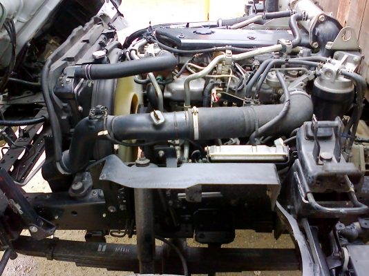 6 ล้อกลาง ISUZU  *Euro.3*  NPR 150 แรงม้า *คอมมอนเรว*  ยาว 5.00ม.  *  รถสวยเดิม+สวยจริง  * รถห้างแท้ *