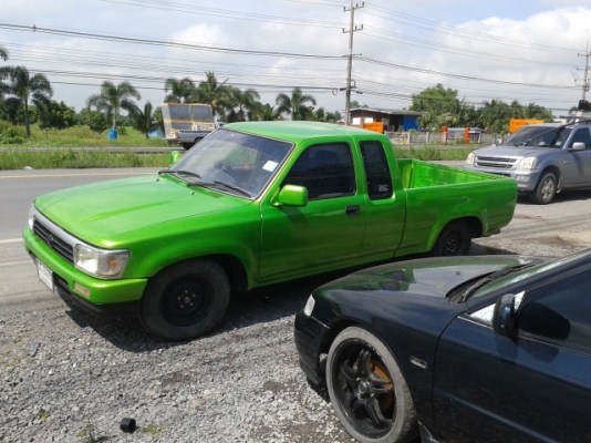 จัดไฟแนนซ์ได้100000บาทขายอีกรอบเปลี่ยนยางให้แล้วไม่บวมแล้วครับ ไมตี้ปี96 ขี่ดีแอร์เย็นช่วงล่างแน่นเครื่องเกียร์ดีมากๆไม่มีผุพร้อมใช้สอาดทั้งภายนอกภายใน