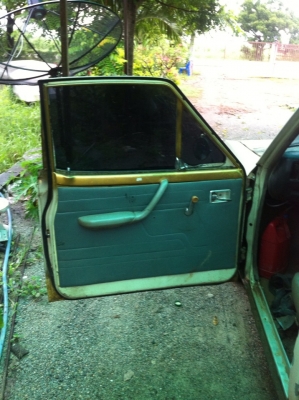 ขาย/แลกDatsun620 4ขอช่วงสั้น ไฟตั้ง ราคา 45000 บาท ขาย/แลกDatsun620 4ขอช่วงสั้น ไฟตั้ง ราคา 45000 บาท