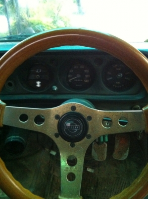 ขาย/แลกDatsun620 4ขอช่วงสั้น ไฟตั้ง ราคา 45000 บาท ขาย/แลกDatsun620 4ขอช่วงสั้น ไฟตั้ง ราคา 45000 บาท