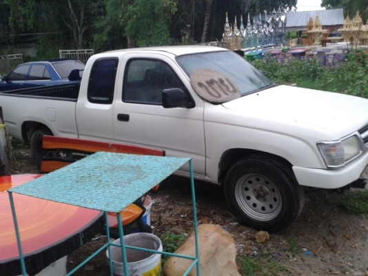 จัดไฟแนนซืได้180000บาทขายไทเก้อเครื่อง2500ปี2000เครื่องเกียร์ดีขี่ดีกันชนล่างไม่มีแอร์เย็นพวงมาลัยพาวเวอร์คัสซีสวยเคยโดนชนด้านขวามา จัดไฟแนนซ์ได้180000บาทสนใจสอบถามได้