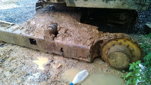 PC60-6 รถเดิมๆ เฟรมไม่สวย จะทำใหม่ ช่างไม่ว่าง..ขายได้ก็จะขาย..แอร์มี