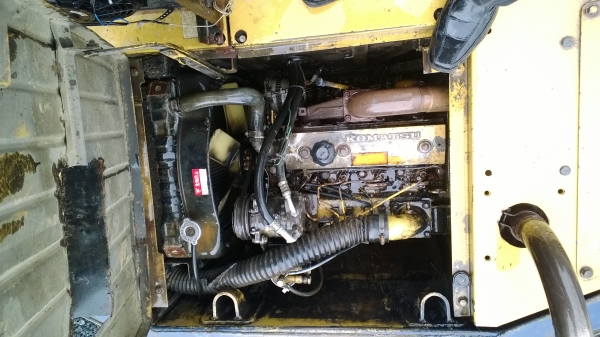 PC60-6 รถเดิมๆ เฟรมไม่สวย จะทำใหม่ ช่างไม่ว่าง..ขายได้ก็จะขาย..แอร์มี