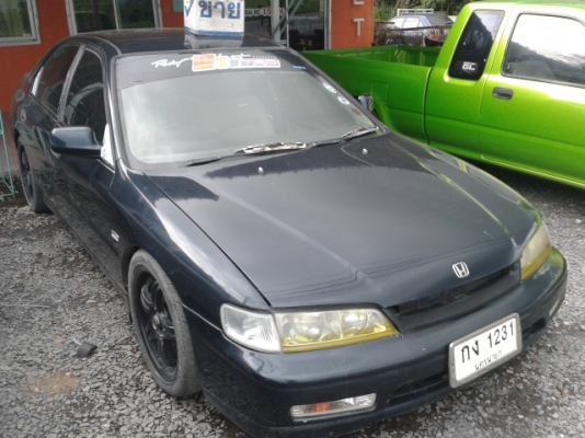 แอคคอร์ดปี94ออโต้ไฟฟ้าเครื่องเกียร์ดีสีใช้ได้จัดไฟแนนได้