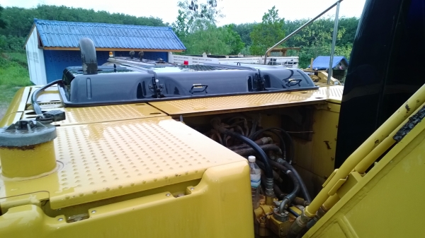 CAT 320D JAPAN เล่มพร้อม รถใช้งานอยู่ สภาพเดิมๆสวย...เต็มๆ