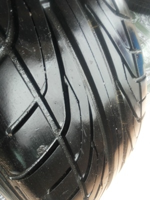 ขายยาง225/45/18 ปี 2410 DUNLOP DIREZZA DZ101   1   คู่