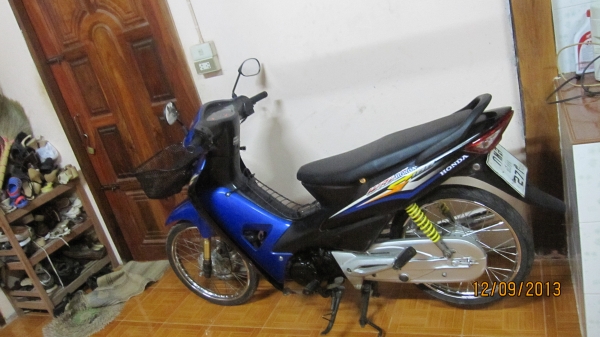 ขายเวฟ100sกุญแจใหญ่ปี52 เอกสารพร้อมชุดโอนภาษีพึ่งขาดครับ รถมือเดียวคนแก่ใช้...ใช้งานน้อยเครื่องเดิมๆๆไม่เคยแกะสภาพพร้อมใช้งานขายถุกๆไปเลยครับ18500บาท ราคายังไม่รวมค่าส่งส่งได้ทั่วไทยรถยุจังหวัดอำนาจเจริญครับสนใจสอบถามได้ครับ080-1696651