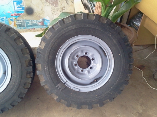 ขายกระทะตีมีหัวหมุดของRN36ม้ากระโดด4WDช่วงสั้นแท้นอก