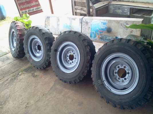 ขายกระทะตีมีหัวหมุดของRN36ม้ากระโดด4WDช่วงสั้นแท้นอก