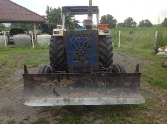 รถไถฟอร์ด 6600  ทะเบียนขาดปี 57 พร้อมโอนเป็นชื่อเจ้าของเอง