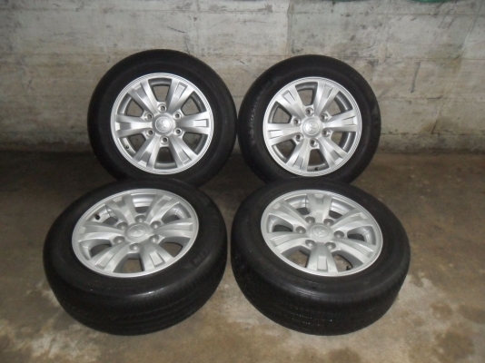 ล้อแม็ก 16นิ้ว 6รู มิตซู พร้อมยางมิชลีน 225/55R16ปี09 สวยๆ 4 ล้อ ราคา 6900 บาท
