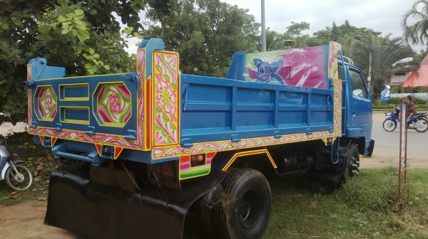 ขายรถดั้มพ์หกล้อ เครื่อง175