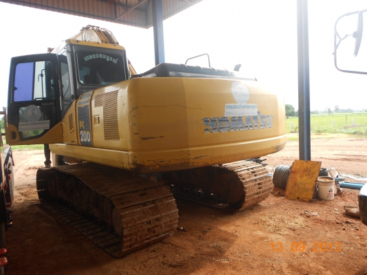 ขายkomassu pc200-7 สภาพสวย ทำเครื่องใหม่ พร้อมใช้งาน ปั๊มแรง ช่วงล่างเต็ม มีเอกสารอินวอย ไมค์ 15xxx ช.ม ราคาเบาๆ ต่อรองได้