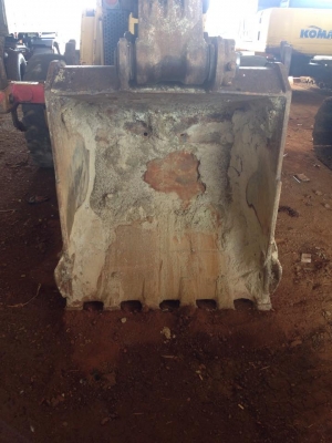 ขายkomassu pc200-7 สภาพสวย ทำเครื่องใหม่ พร้อมใช้งาน ปั๊มแรง ช่วงล่างเต็ม มีเอกสารอินวอย ไมค์ 15xxx ช.ม ราคาเบาๆ ต่อรองได้