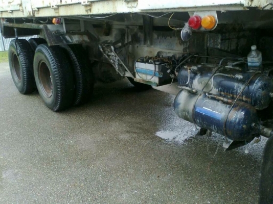 สิบล้อดัมพ์ 2 เพลา MITSUBISHI. ไอ้หลง FN527MA 28,xxxx เครื่อง 190 แรง 6D16 เครื่องสวย กำลังดี ซัซซี่สวย ยางไม่ดี ดัมพ์ยาว 6 เมตร 800,000 สิบล้อดัมพ์ 2 เพลา MITSUBISHI. ไอ้หลง FN527MA 28,xxxx เครื่อง 190 แรง 6D16 เครื่องสวย กำลังดี ซัซซี่สวย ยางไม่ดี ดัมพ์ยาว 6 เมตร 800,000