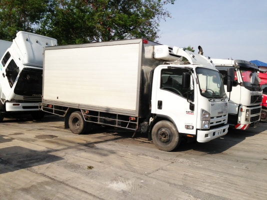 ขาย 6 ล้อตู้เย็นยี่ห้อ ISUZU รุ่น NPR เครื่องยนต์ 150 แรงม้า