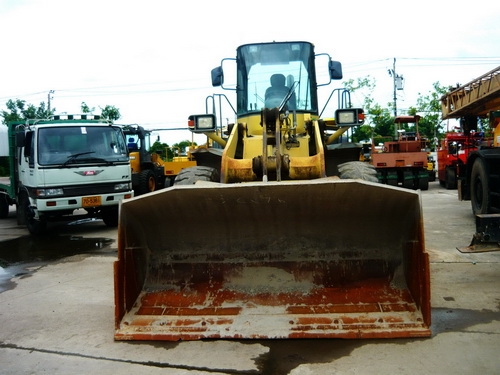 รถตัก Komatsu WA300-3 รถเก่านอก เพิ่งเหยีบยถึงไทย พร้อมใช้งาน 091 695-6445