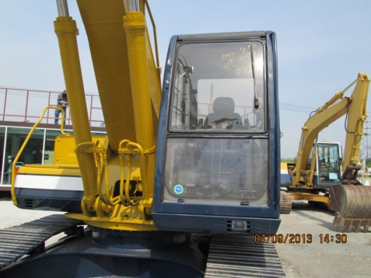 รถขุดดิน SK200-1 #YN-16501 9093HR 1993YR