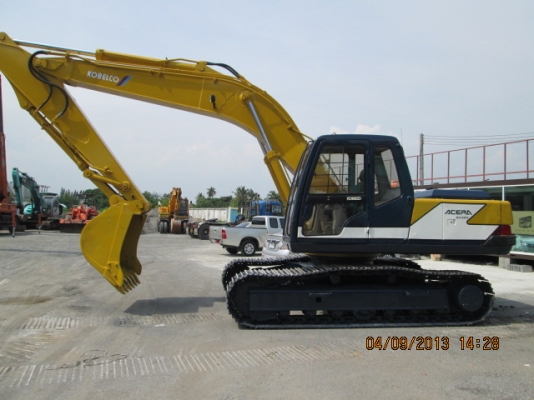 รถขุดดิน SK200-1 #YN-16501 9093HR 1993YR