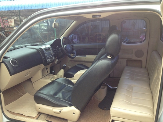 4x4 Ford เปิดแค๊ป ตัวTop3.0 ถุงลม2ลูกเบรคABS รถเดิม 082-381-6797