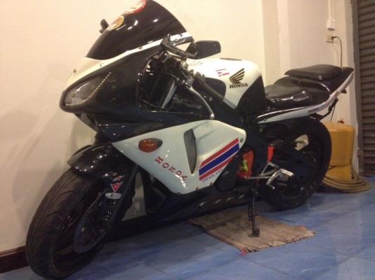 ขาย cbr400 ครับ