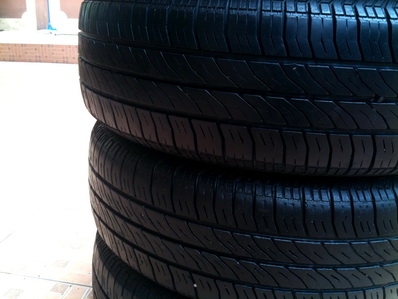 3,500- ยาง14นิ้ว ยี่ห้อ Continental 185-65-14 .ปี.2010 สภาพสวยทั้งชุดครับ นุ่มๆ 3,500- ยาง14นิ้ว ยี่ห้อ Continental 185-65-14 .ปี.2010 สภาพสวยทั้งชุดครับ นุ่มๆ