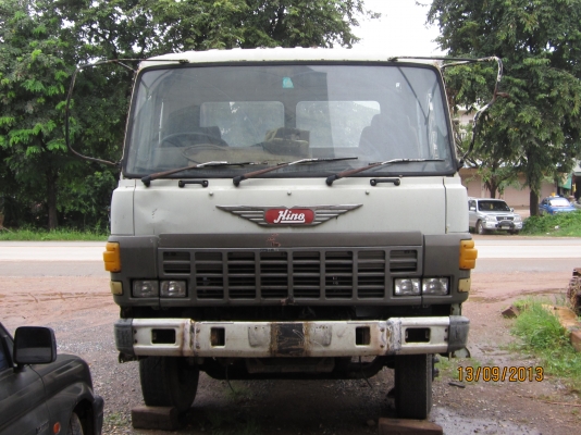 VOLVO 10 ล้อหัวลาก เพลาเดียว