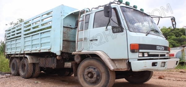 รถบรรทุก 10 ล้อดั๊มพ์ ยี่ห้อ ISUZU 2 เพลา