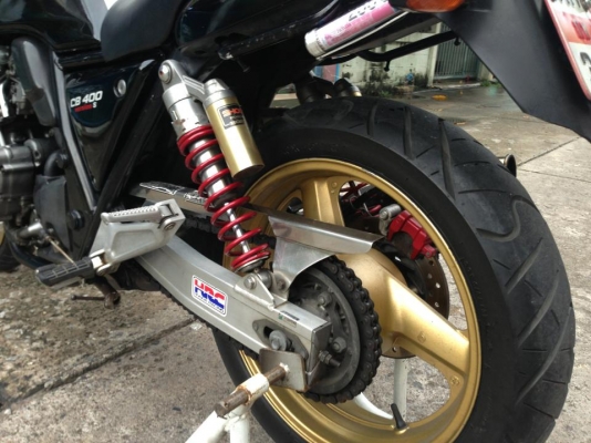 ต้ำพระราม2 ขาย cb400 ปี93 ของแต่งมี เครื่องเดิมญี่ปุ่นแห้งๆแรงๆ ต้ำพระราม2 ขาย cb400 ปี93 ของแต่งมี เครื่องเดิมญี่ปุ่นแห้งๆแรงๆ