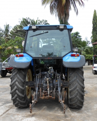 ขายรถไถNEWHOLLAND TS 100เก่านอกพร้อมใช้งาน
