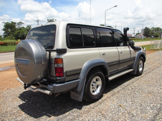 ขาย Toyota Landcruiser VX80 ปี97 LPGหัวฉีด ขาย Toyota Landcruiser VX80 ปี97 LPGหัวฉีด