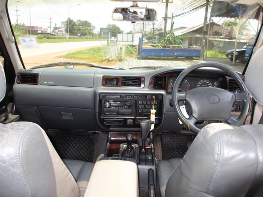 ขาย Toyota Landcruiser VX80 ปี97 LPGหัวฉีด ขาย Toyota Landcruiser VX80 ปี97 LPGหัวฉีด