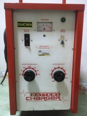 ขายเครื่องชาร์จแบตเตอรี่ DAICHIN 60V100A
