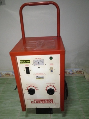 ขายเครื่องชาร์จแบตเตอรี่ DAICHIN 60V100A