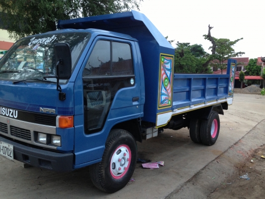 ขายรถ  6  ล้อ  NPR115ดั้มสวยๆๆๆๆๆๆๆๆๆๆๆ